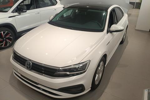 Volkswagen Lamando 2019 230TSI DSG VI