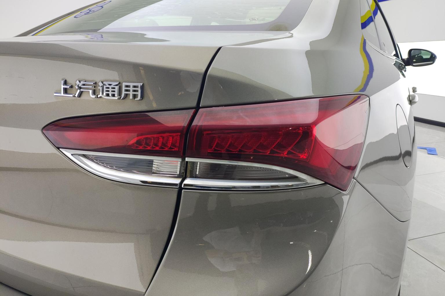 Buick Excelle 2018 15T DCT Elite V