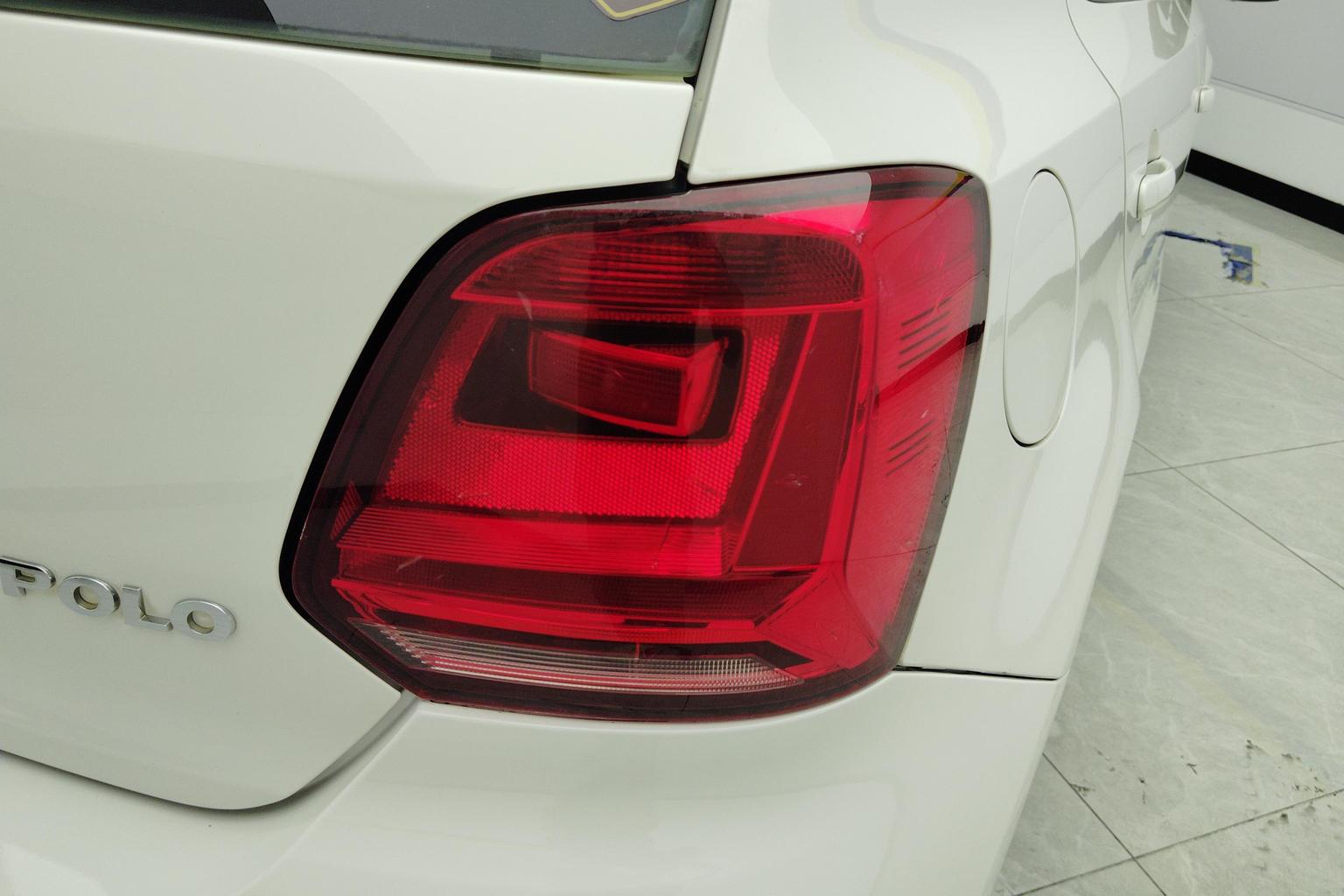 Volkswagen Polo 2016 1.4L AT