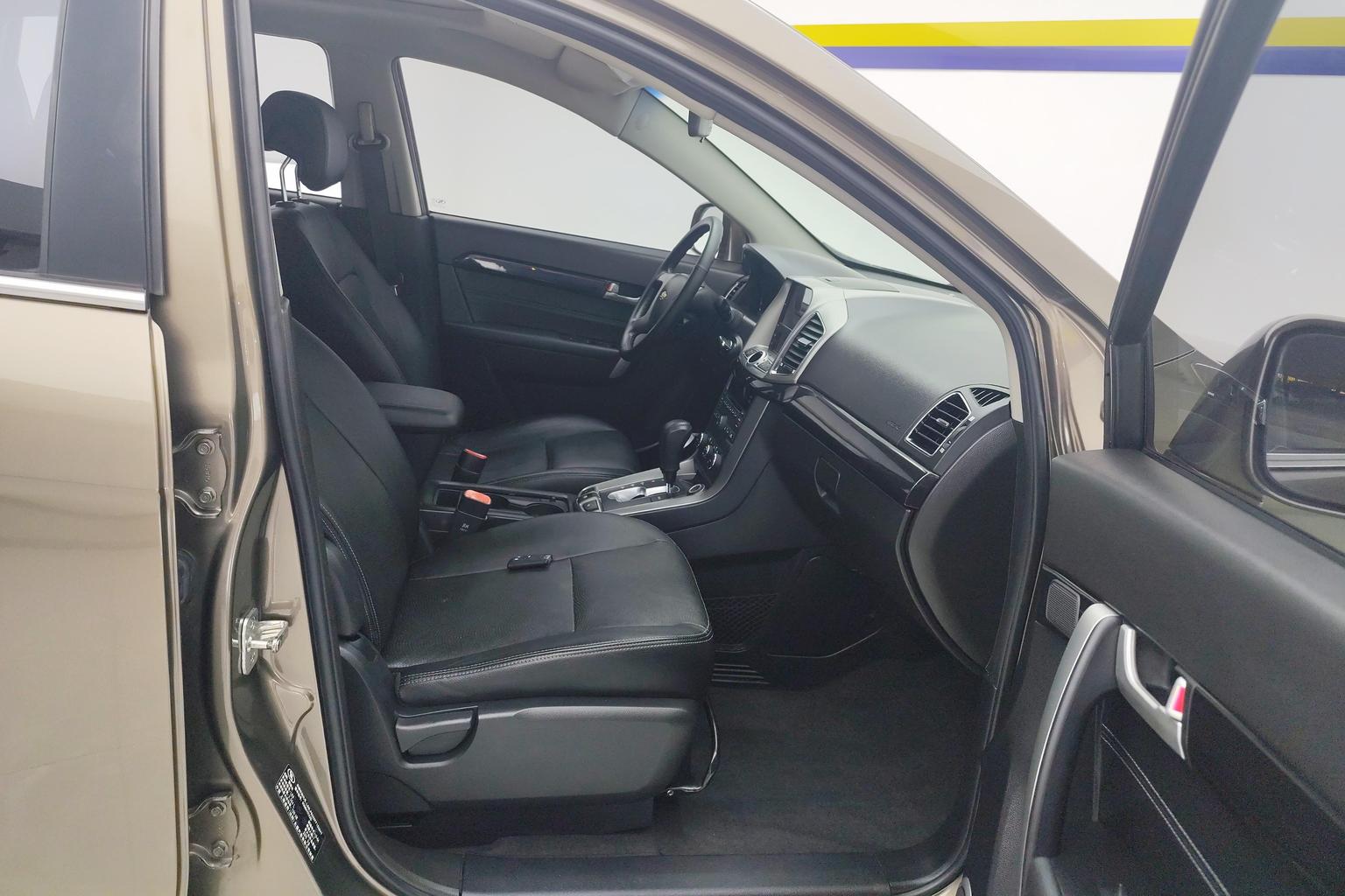Chevrolet Captiva 2015 2.4L Flagship 7 мест