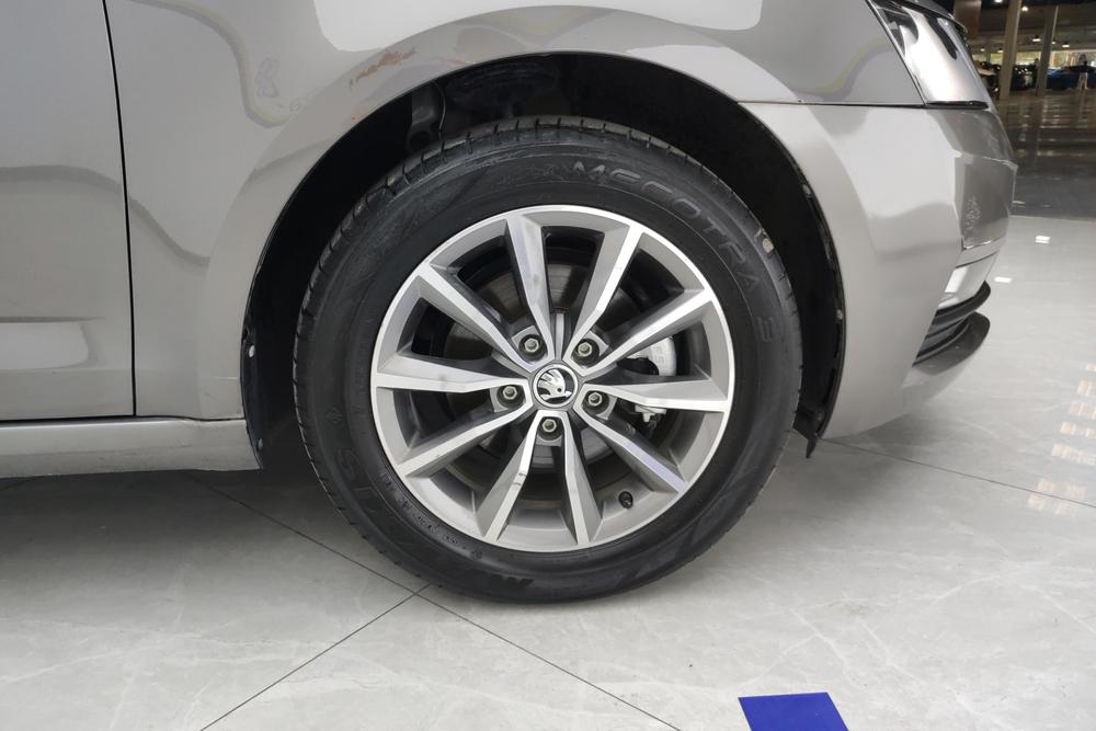 Skoda Octavia, фото 4