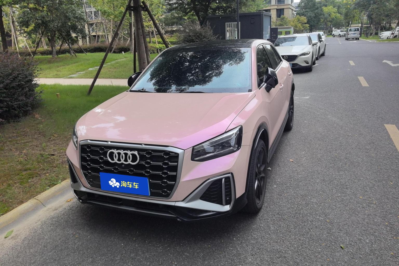 Audi Q2L 2022 35 TFSI Fashion