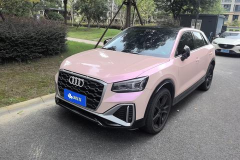 Audi Q2L 2022 35 TFSI Fashion