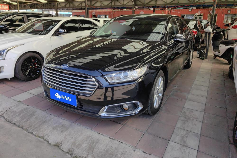 Ford Taurus