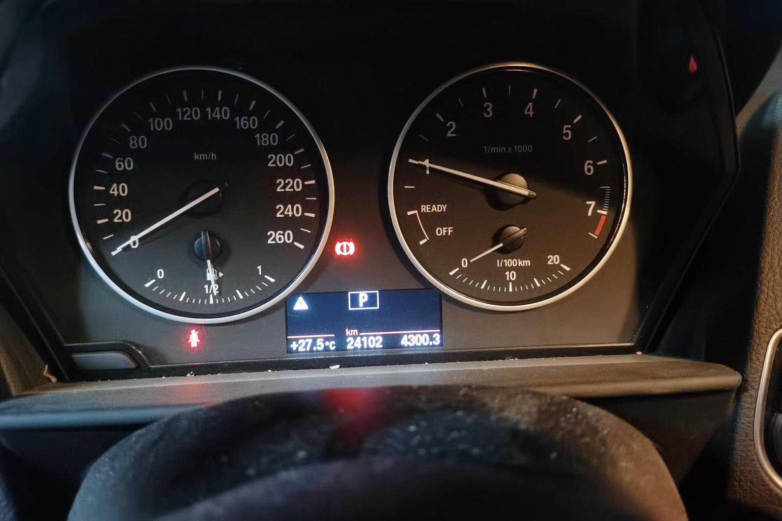 BMW 2 Series 2015 218i