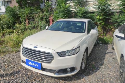 Ford Taurus