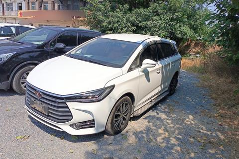 BYD Song MAX MAX 2018 1.5T AT Luxury 6 мест