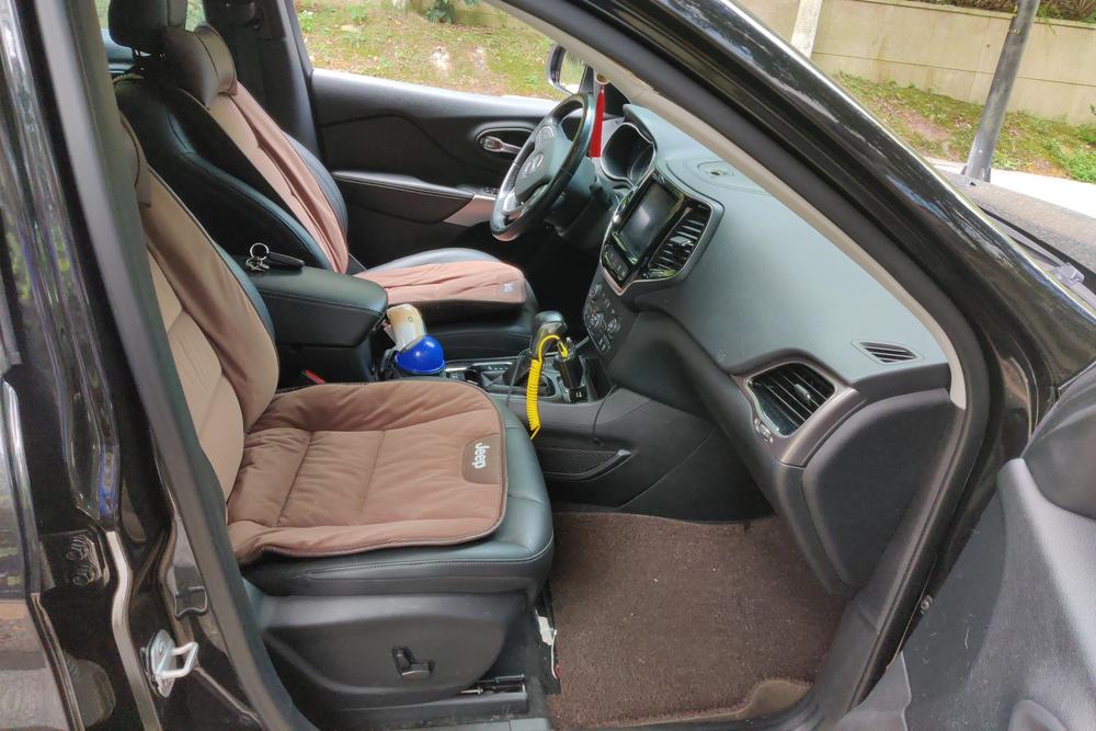 Jeep Cherokee, фото 10