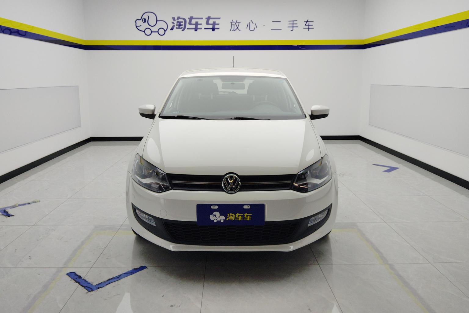 Volkswagen Polo 2013 1.6L AT Comfort