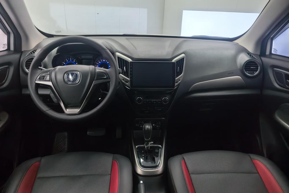 Changan CS15, фото 13