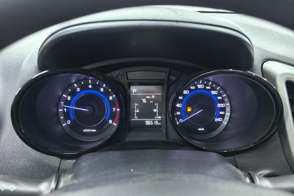 Changan CS15, фото 14