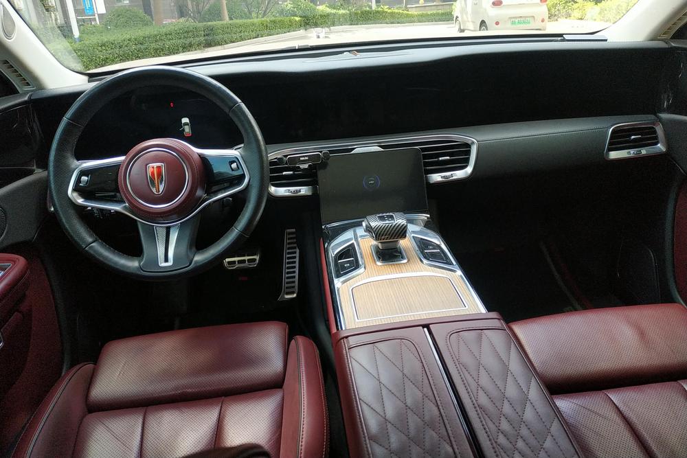 Hongqi E-HS9, фото 13