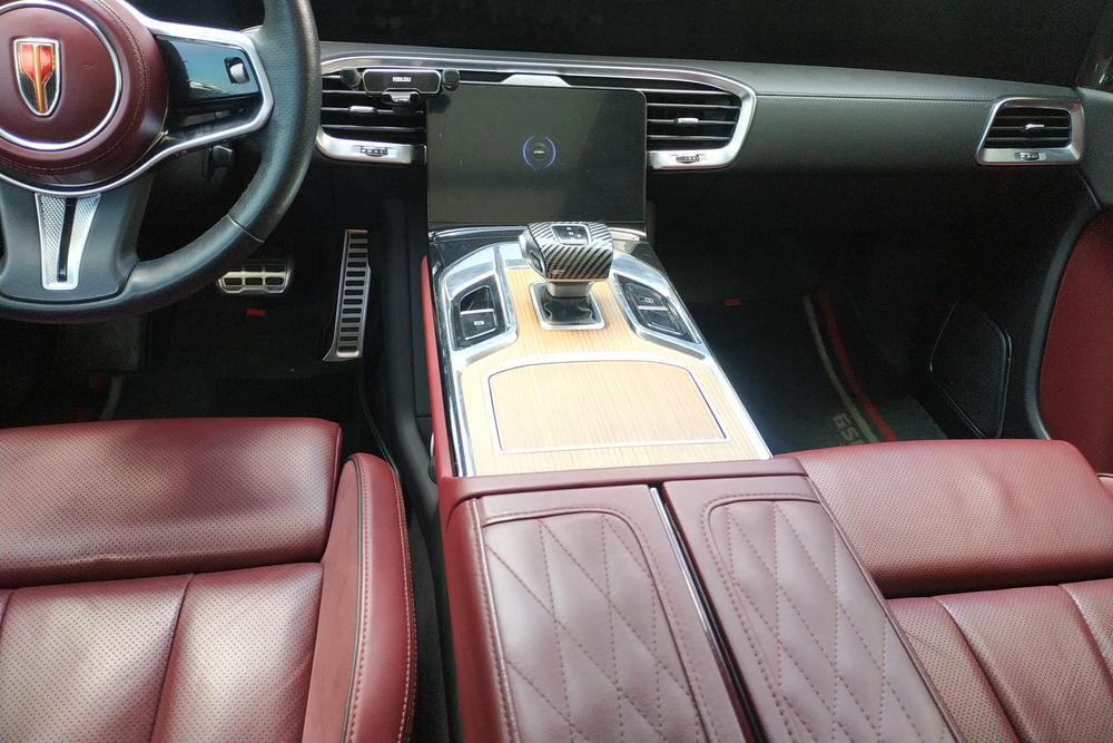 Hongqi E-HS9, фото 12