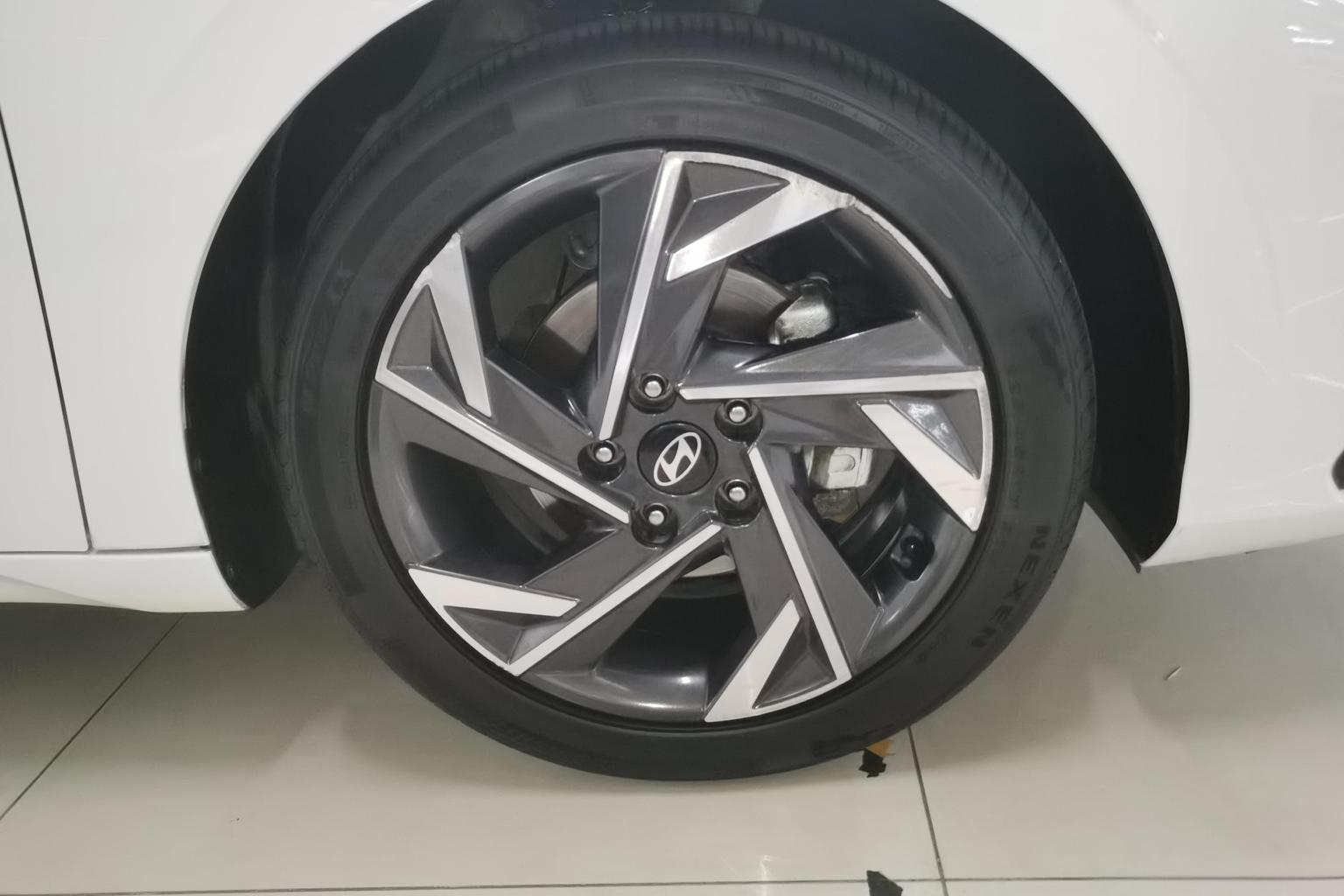 Hyundai Elantra 2022 1.5L CVT GLX Elite