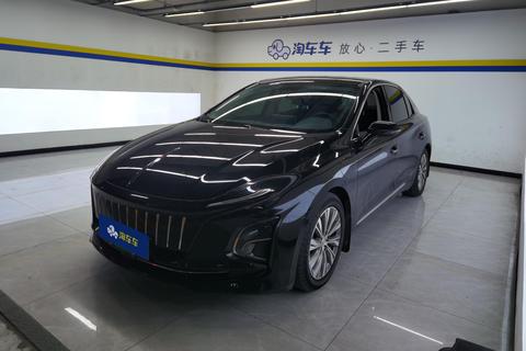 Hongqi E-QM5