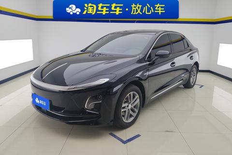 Hongqi E-QM5