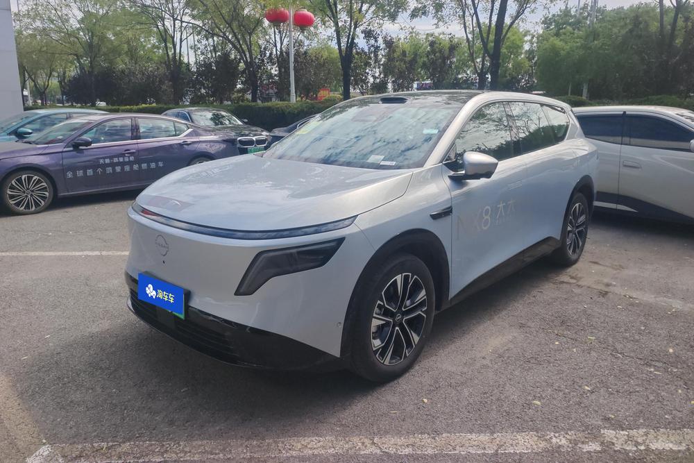 Nissan NX8