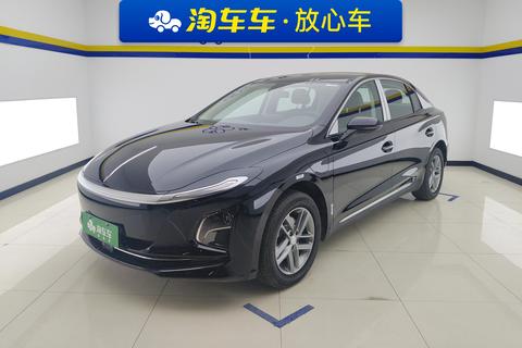 Hongqi E-QM5