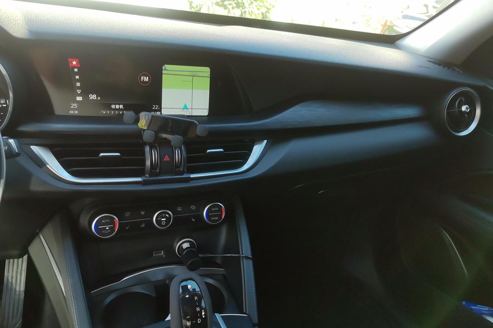 Alfa Romeo Stelvio, фото 7