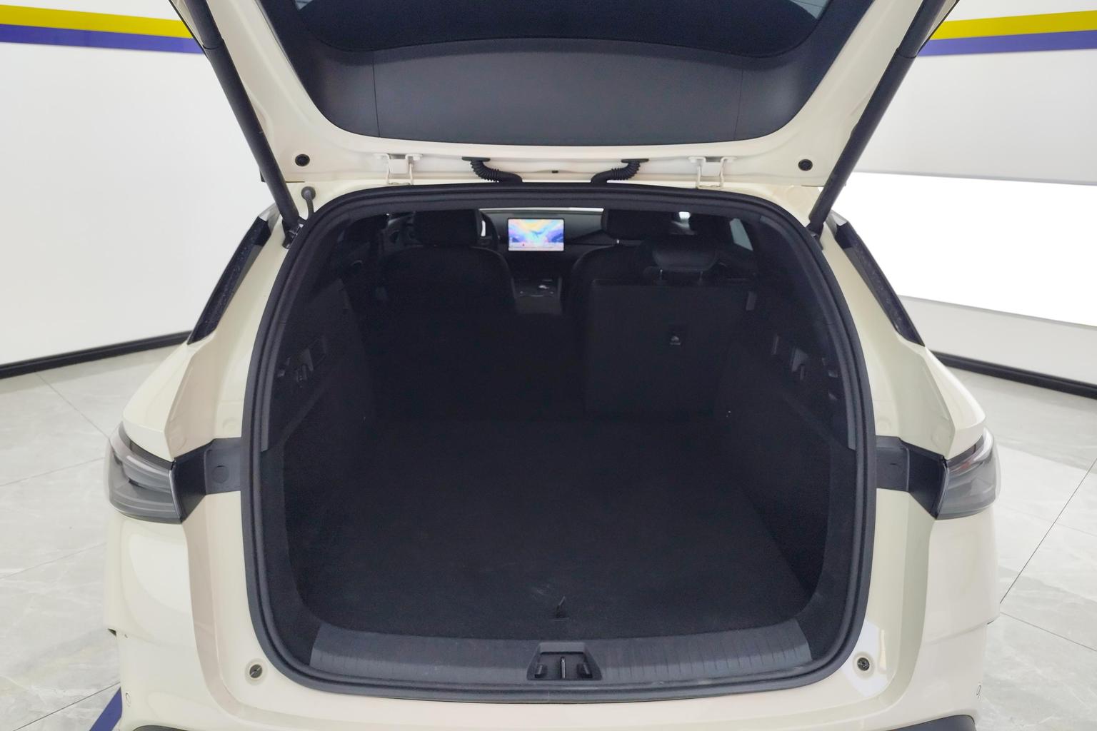 BYD Seal 06DM lv xing ban 2025 DM-i 80KM Премиум