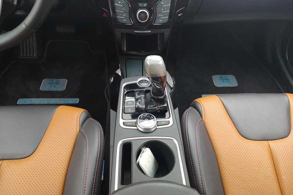 BYD Qin EV, фото 14
