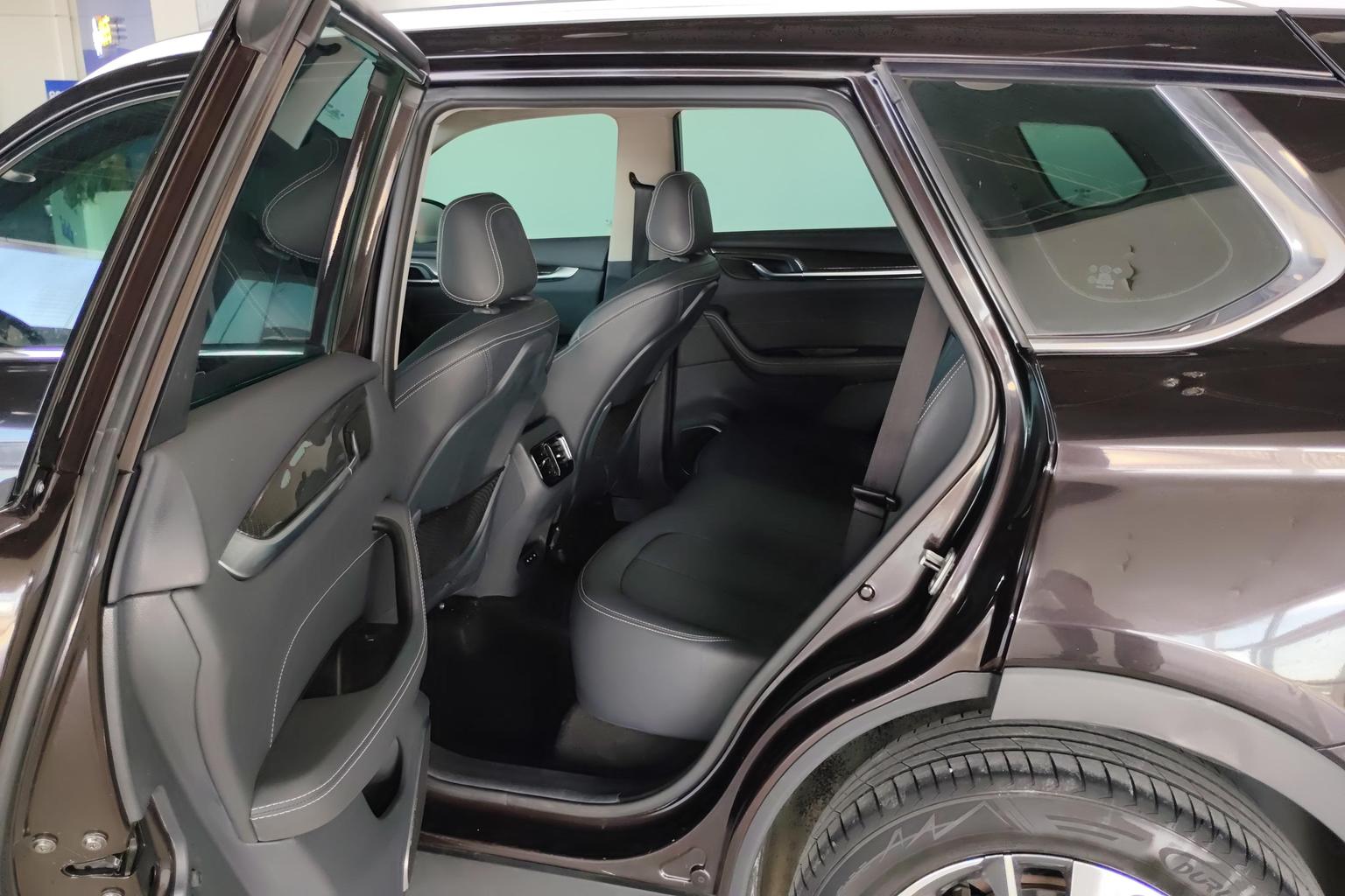 Brilliance V7 2018 280T АКПП Люкс 5 seats