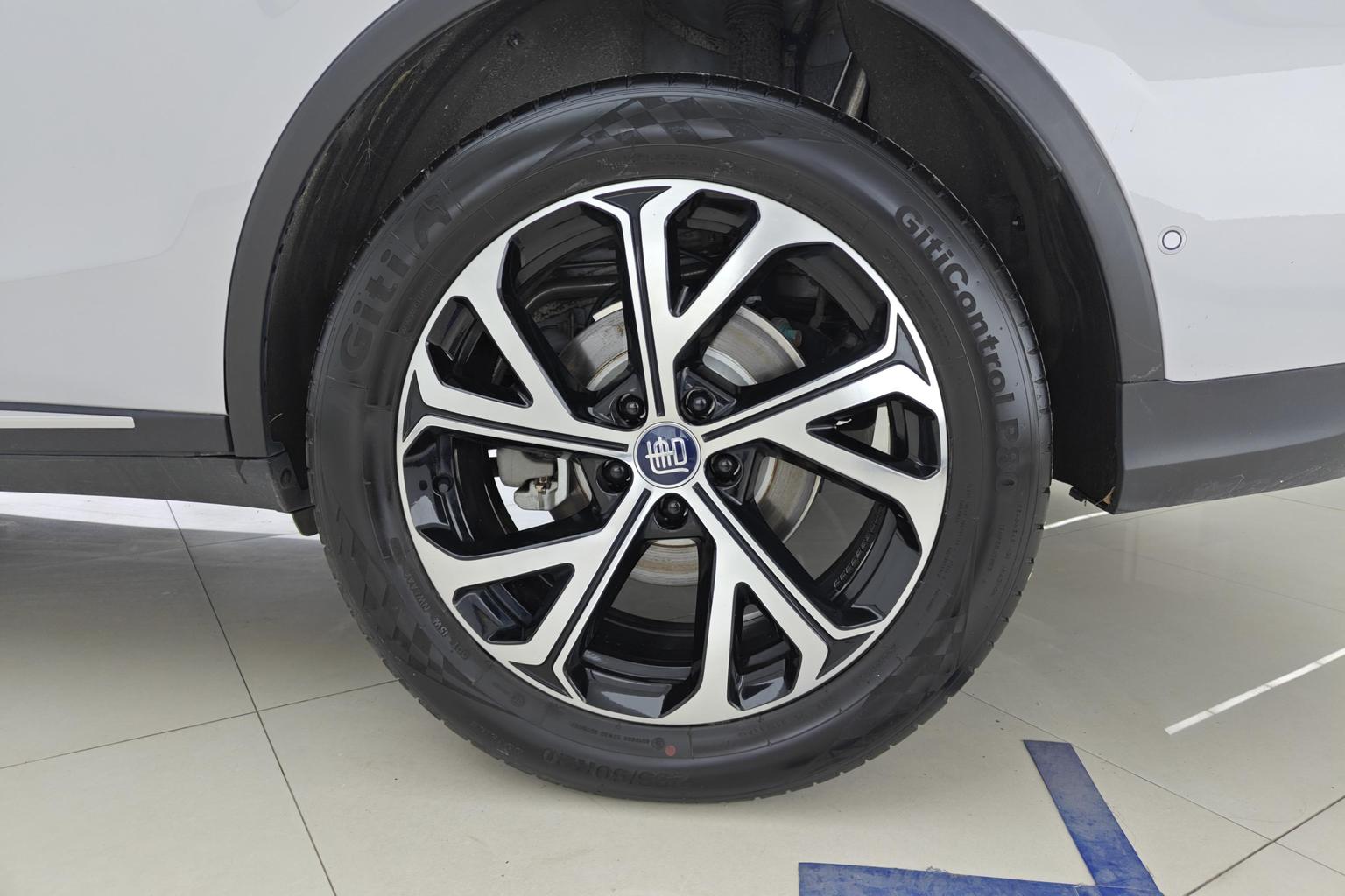 BYD Tang DM 2025 Smart Drive DM-i 115KM Flagship