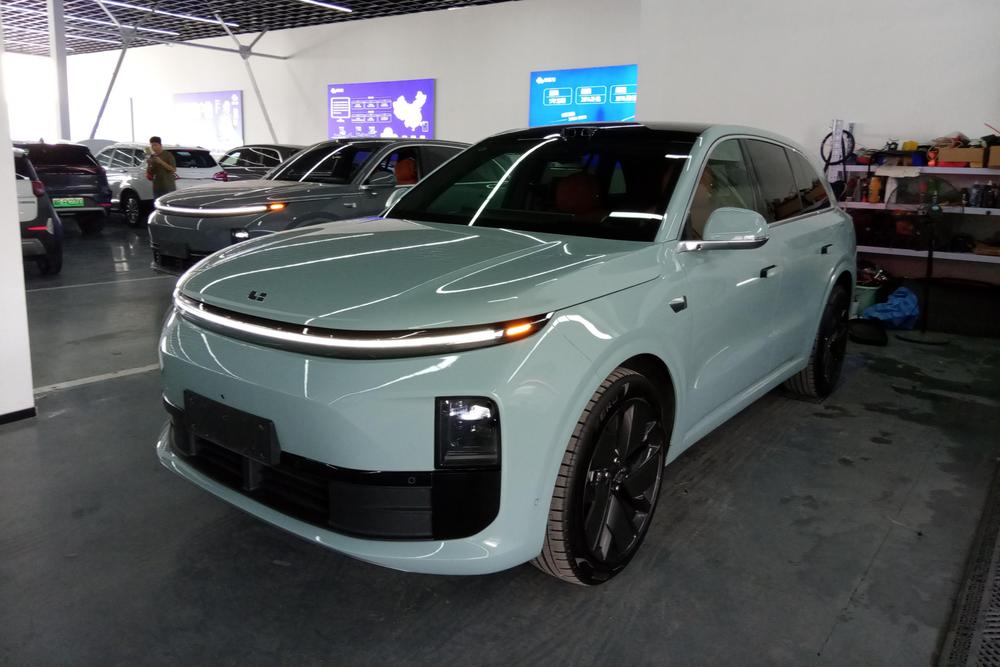 Li Auto L6