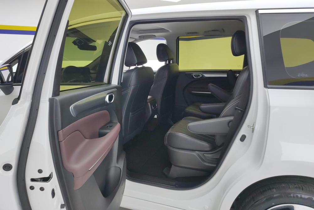 GAC Trumpchi M6, фото 15