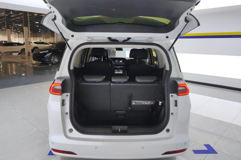 GAC Trumpchi M6, фото 17