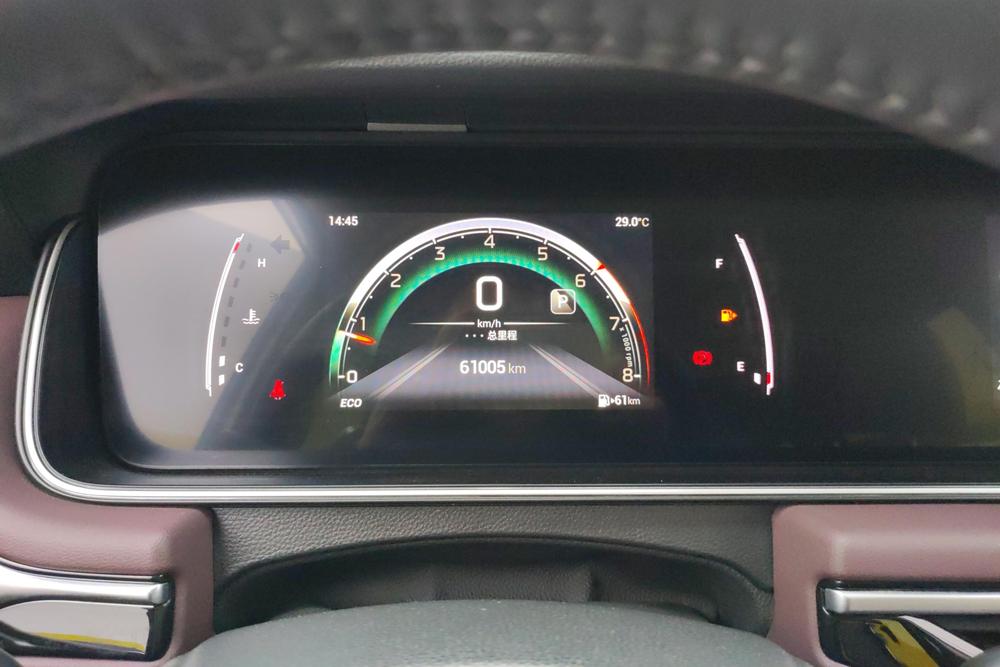 GAC Trumpchi M6, фото 14