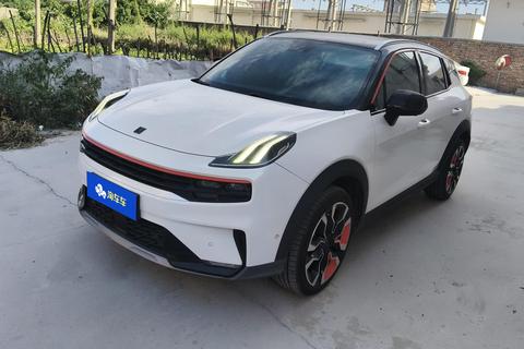 Lynk & Co 06