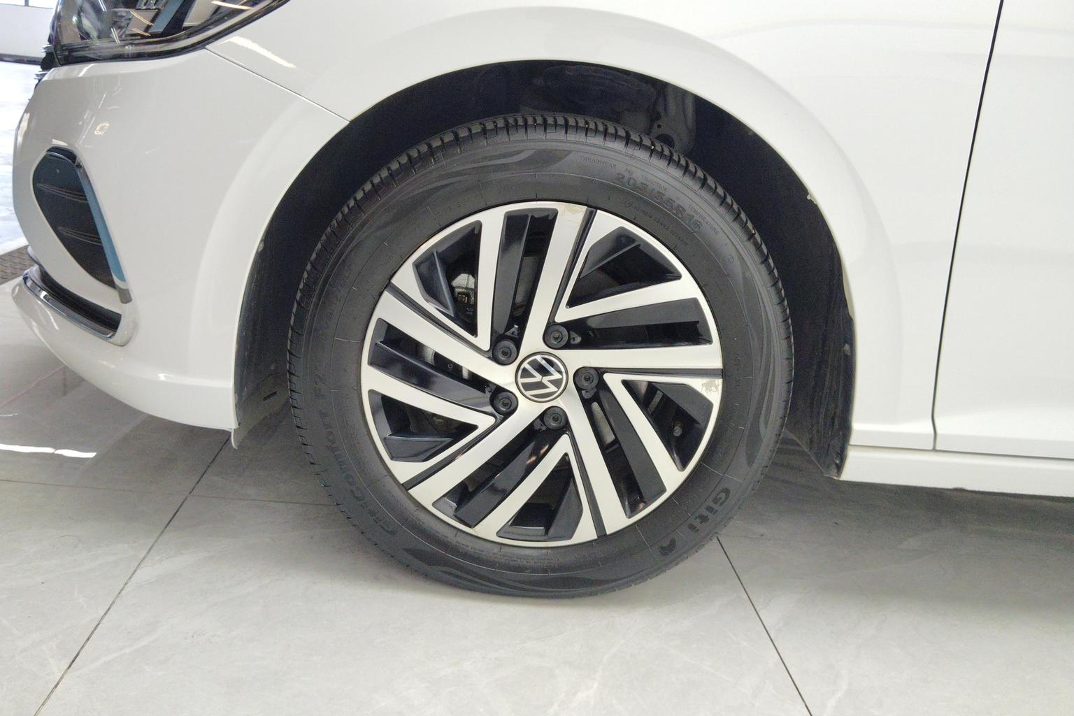 Volkswagen Lavida 2023 300TSI DSG