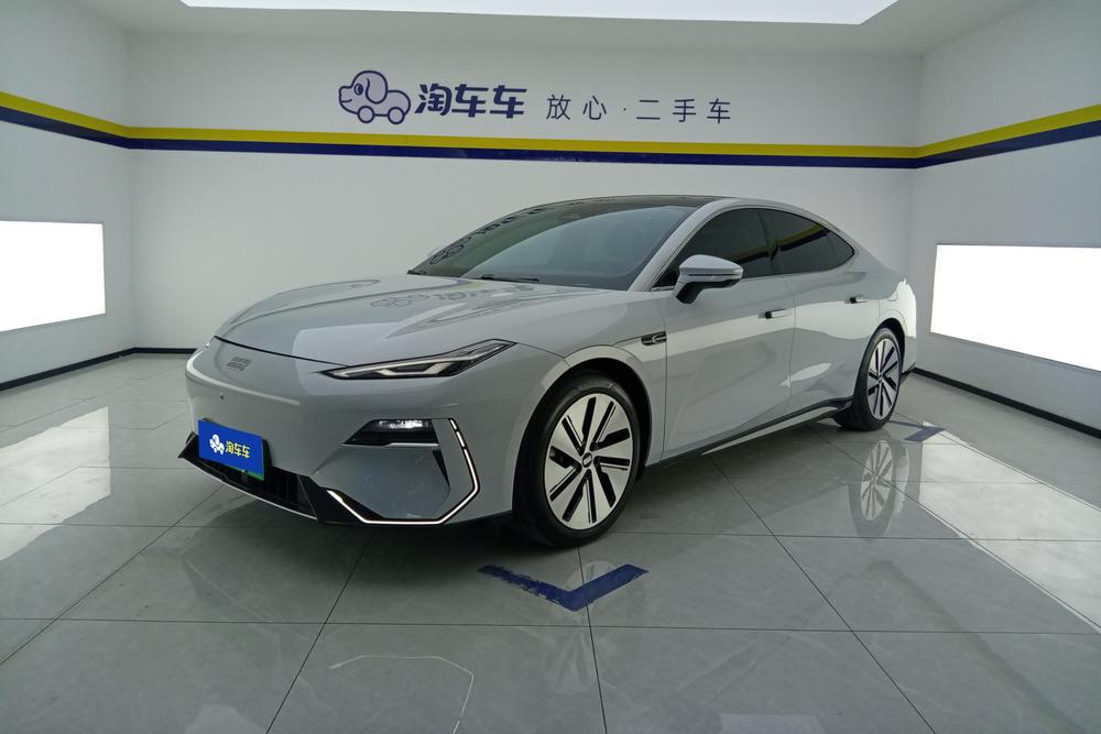 Geely Galaxy E8