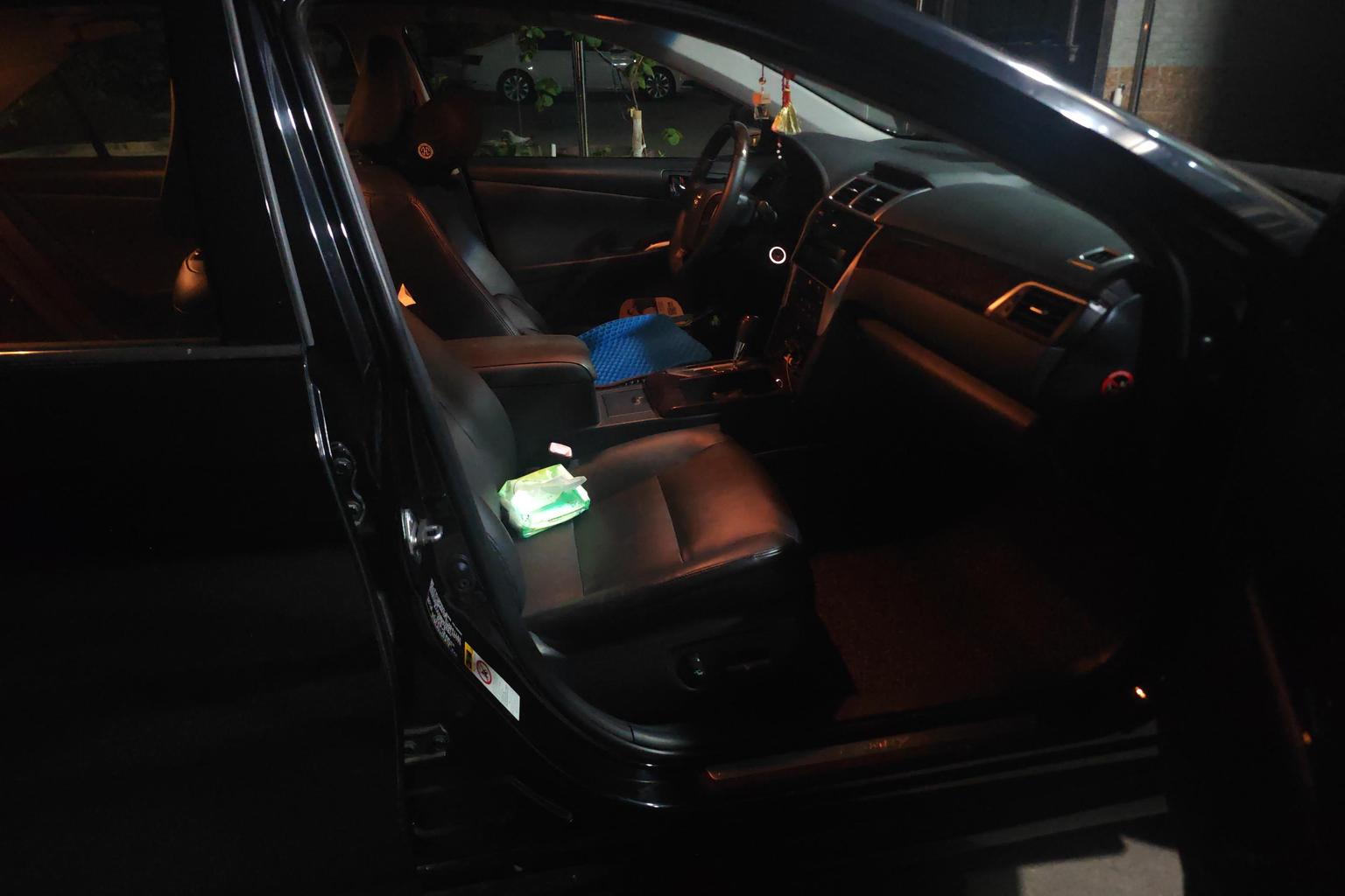 Toyota Camry 2015 2.0G Lead