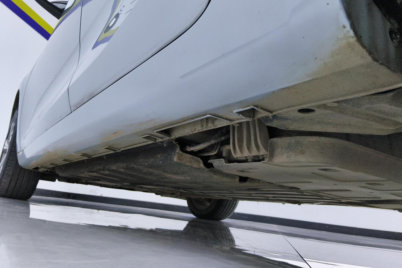 Geely Emgrand L HiP: фотография 12 из 17