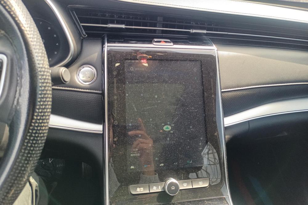 Roewe RX5 MAX, фото 11