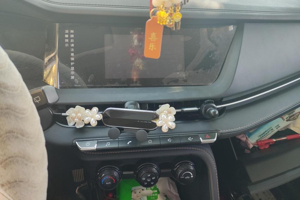 Changan CS15, фото 9