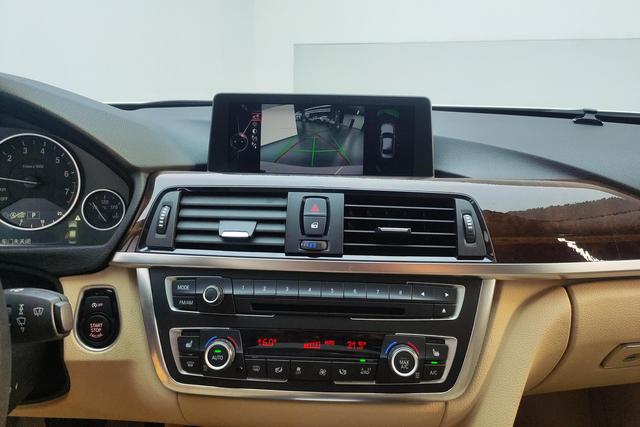 BMW 3 Series 2014 — фото 12