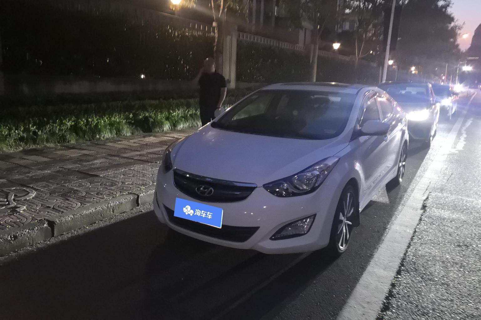 Hyundai Elantra 2015 1.6L AT Lead