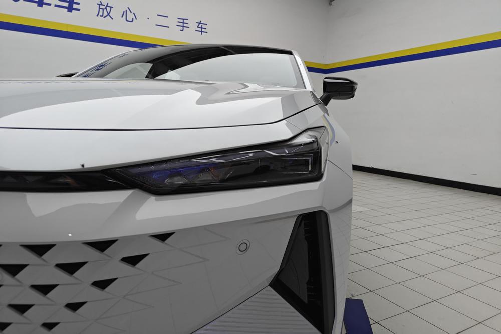 Changan UNI-V iDD, фото 4