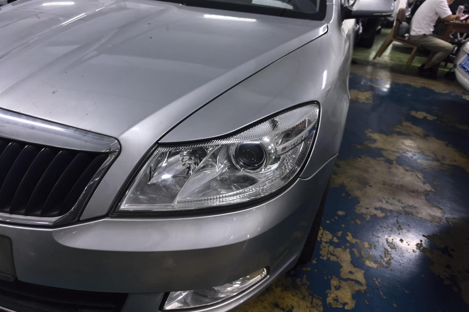 Skoda Octavia 2013 1.6L AT