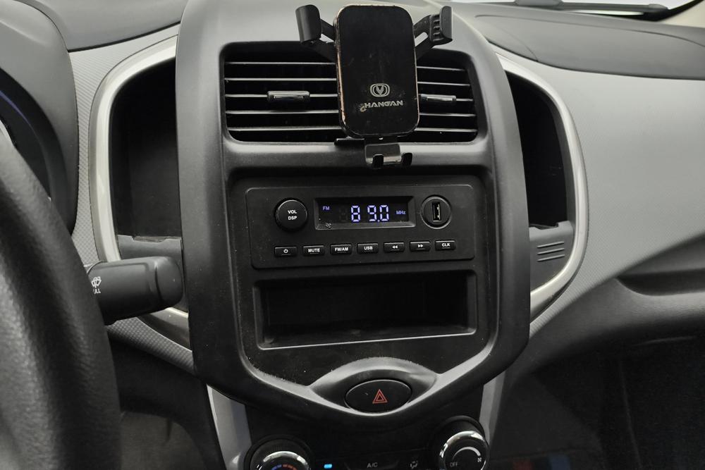 Changan BenBen E-Star, фото 10