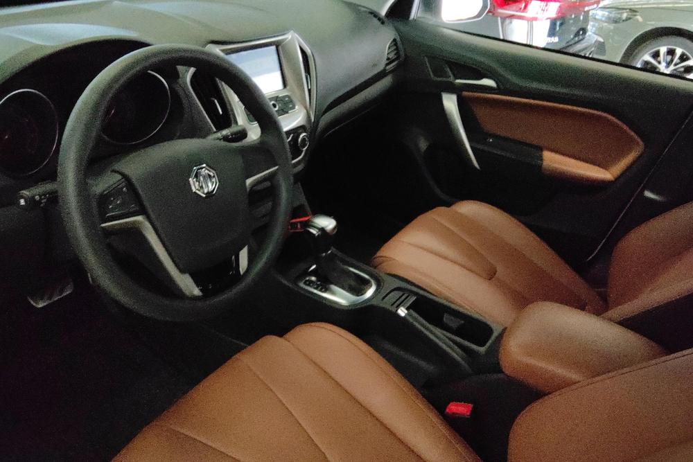 MG GT, фото 12