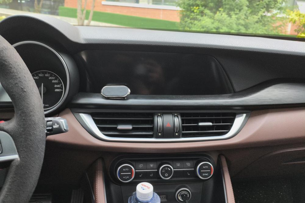 Alfa Romeo Stelvio, фото 13