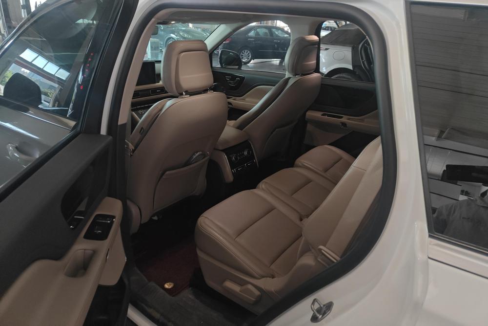 Lincoln Aviator (Import), фото 16