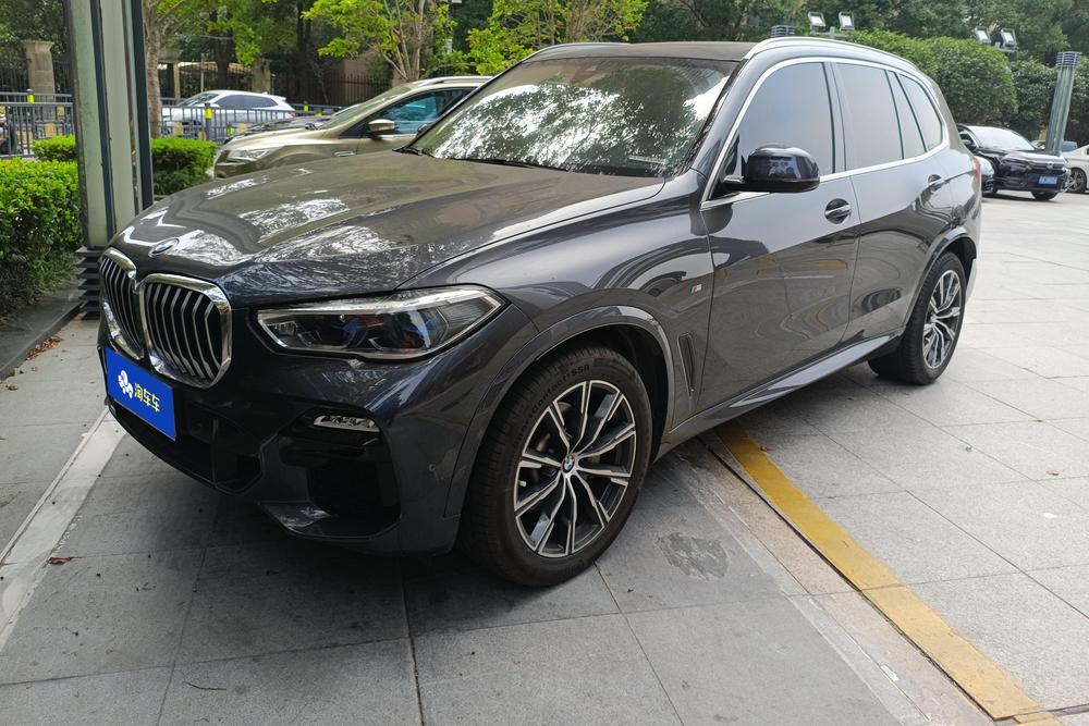 BMW X5 (Import)