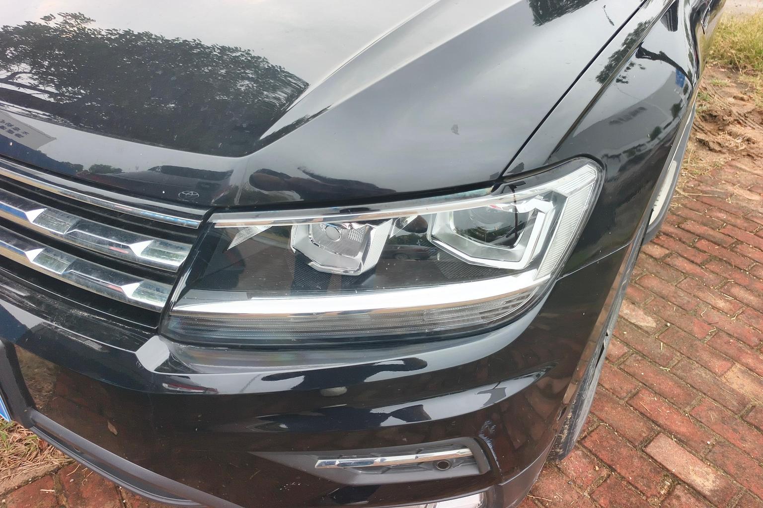 Volkswagen Tiguan L L 2019 330TSI AT Luxury VI
