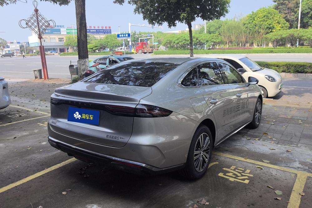 Geely Galaxy Starshine 6, фото 3