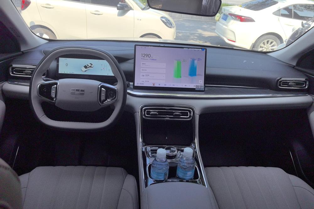 Geely Galaxy Starshine 6, фото 14